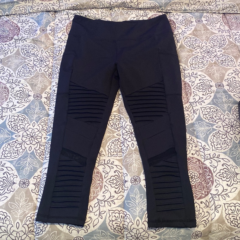 Constantly Varied Gear Moto Crop Legging Size Large